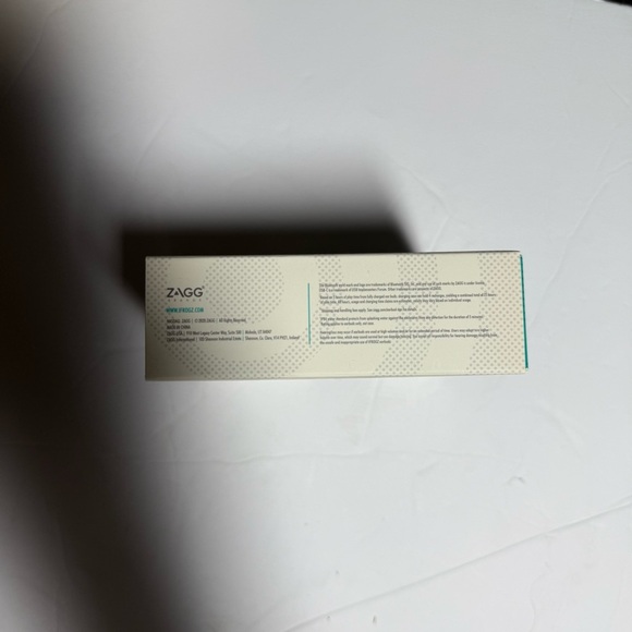 ZAGG Airtime Pro 2Se Wireless Earbuds Black Bluetooth 25 hour battery NEW IN BOX - Picture 2 of 5